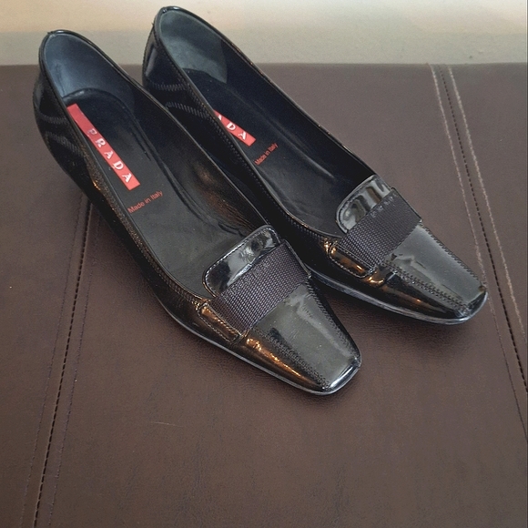 Prada Patent Leather Heels - Picture 2 of 13